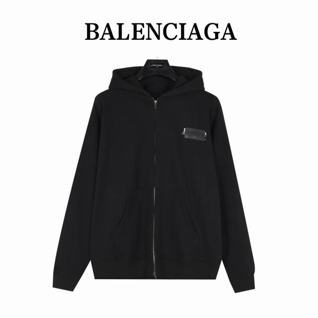 Balenciaga 巴黎世家 掩盖可乐压胶刺绣拉链连帽外套 购入原版开模打造 全套定制辅料，细节决定成败 440克定制双纱高密度大毛圈水洗棉 前后可乐胶带错印