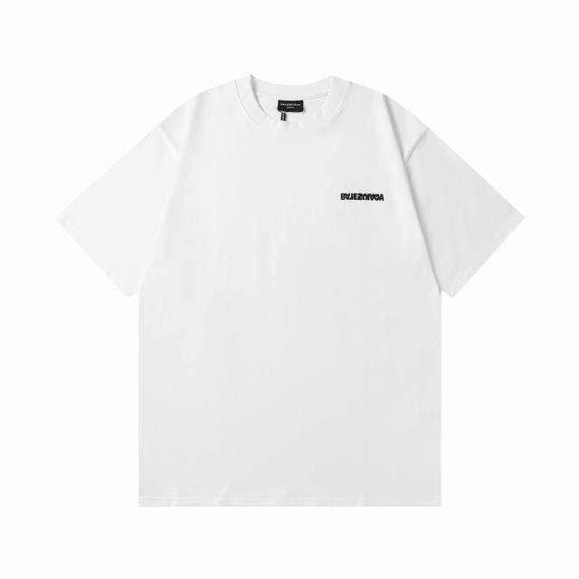 350克 Balenciaga 巴黎世家 反字母刺绣圆领短袖。 采用26S 1*2精棉双纱平纹，；搭配32S + 70D拉架95 精棉*5%氨纶双纱罗纹 原p5