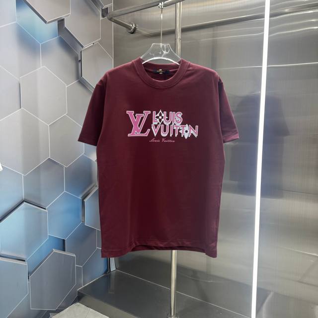 Lv 2024秋冬新款320克短袖t恤 个性印花 男女同款宽松版 S M L Xl Xxl 五个码 黑色 白色 栗红