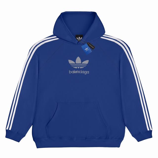 款号：2164 Balenciaga巴黎世家 X Adidas联名款logo刺绣连帽卫衣 兰色 男女同款 尺码：Xs. S. M. L 刺绣：直线挺直，曲线圆顺