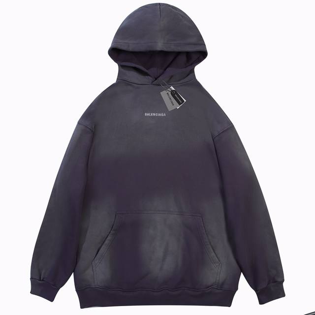 款号：2141 Balenciaga巴黎世家 前后字母刺绣渐变洗退做旧连帽卫衣 灰紫色 男女同款 尺码表：Xs. S. M. L 刺绣：直线挺直，曲线圆顺；针迹