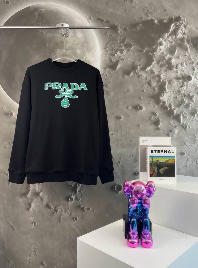 Prada 普拉达印花圆领毛圈卫衣 1:1对版面料420克毛圈高克重百分百纯棉 提前做过预缩水1×1双纱洗一辈子都不会变形的 男女同款 官网细节 裂纹字母log