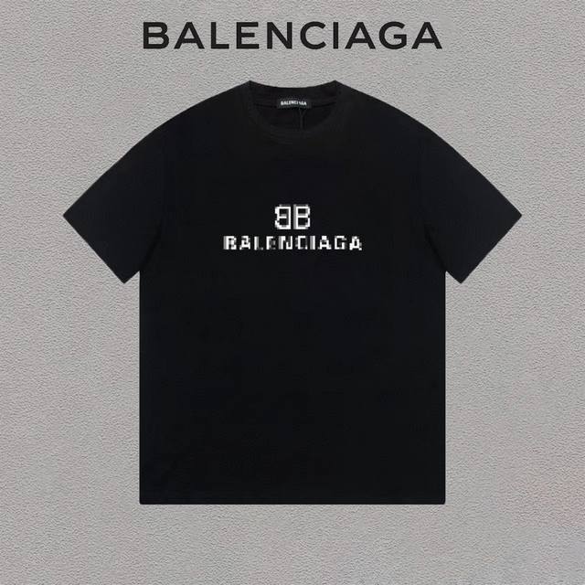 Balenciaga 巴黎世家 Logo字母印花简约圆领短袖t恤男女同款 吊牌 领标 水洗唛 三标齐全 定织定染280克精梳棉面料 尺码：S-Xxl 颜色：黑色