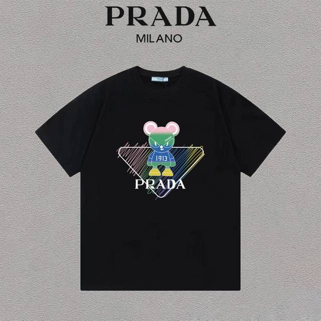 Prada 普拉达 小熊logo字母印花百搭圆领宽松短袖t恤 百搭潮流 男女同款 吊牌 领标 水洗唛 三标齐全 定织定染280克精梳棉面料 尺码：S-Xxl 颜