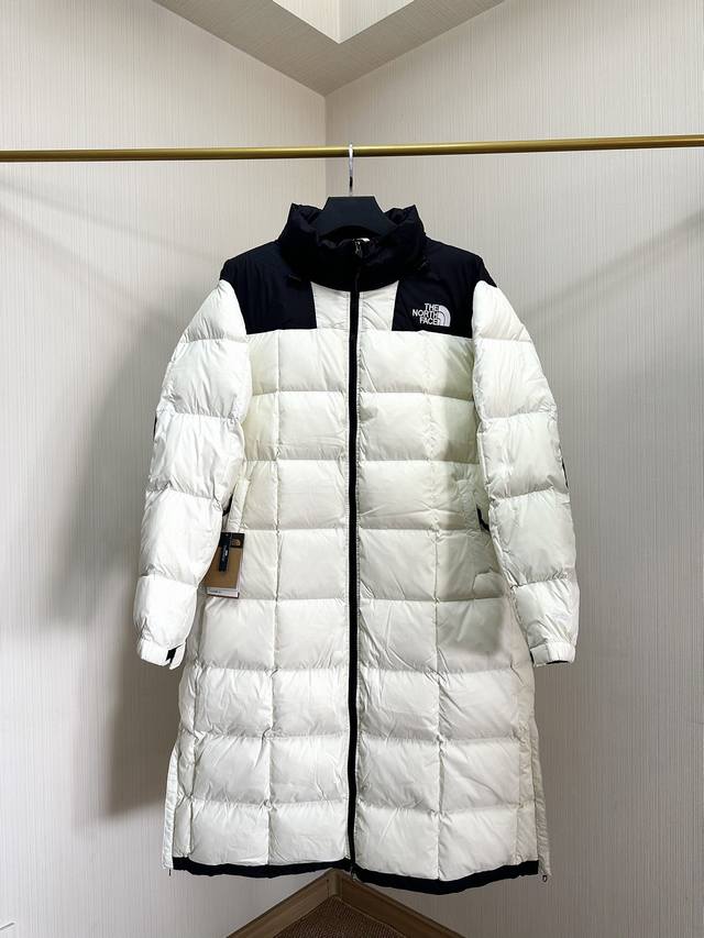 供 顶级实拍 款号dj40133 The North Face 北面 Tnf北面拼色棋盘格拼接长款羽绒服外套 网代购曾全球断货 一货难求 小红书等各大平台 热度