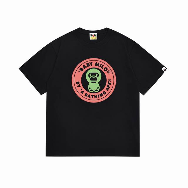 Sc080# 顶级版本 Bape 卡通baby Milo圆章字母印花短袖t恤 采用260克优质高织纯棉面料 双纱精梳 质感柔软不起球 进口环保印花胶浆 图案鲜明