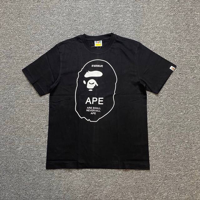 Sc035# 顶级版本 Bape 黑白线头猿人logo双面印花短袖t恤 采用260克优质高织纯棉面料 双纱精梳 质感柔软不起球 进口环保印花胶浆 图案鲜明立体