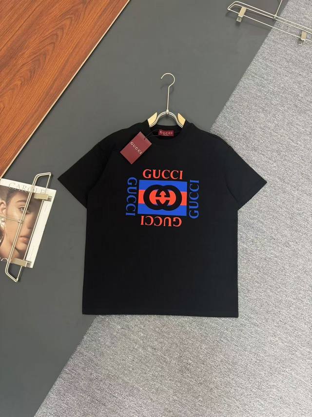 Gucci* 古奇* 春夏新款圆领时尚短袖t恤，280克纯棉双纱纯棉面料！贴肤舒适，耐看又好穿，经典字母logo设计，原厂工艺一丝不苟，休闲百搭必备款 码数 S