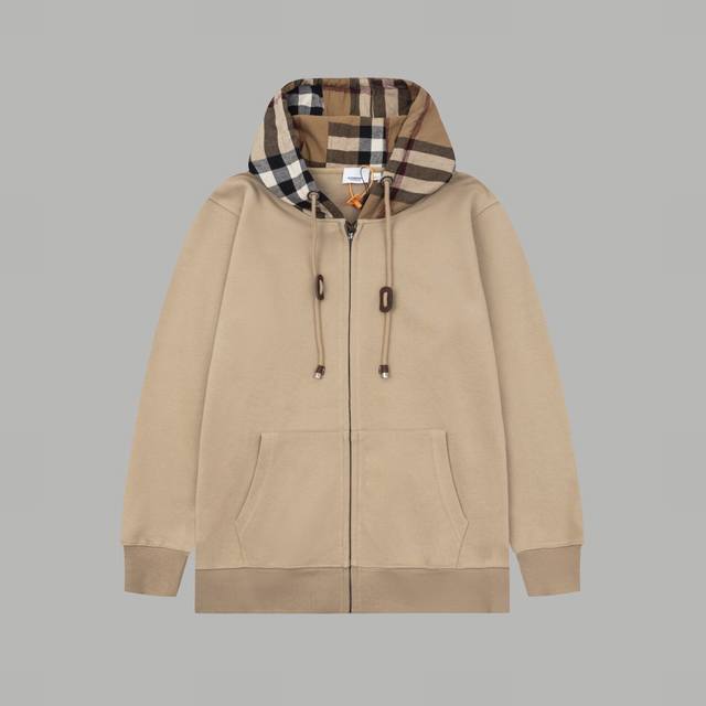 精品 Burberry 巴宝莉格纹拉链连帽卫衣 面料：规格采用实打实420G 100%纯棉 针织内的兰博基尼，定织定染！属于高敏感特殊色 我们对面料的要求是要在