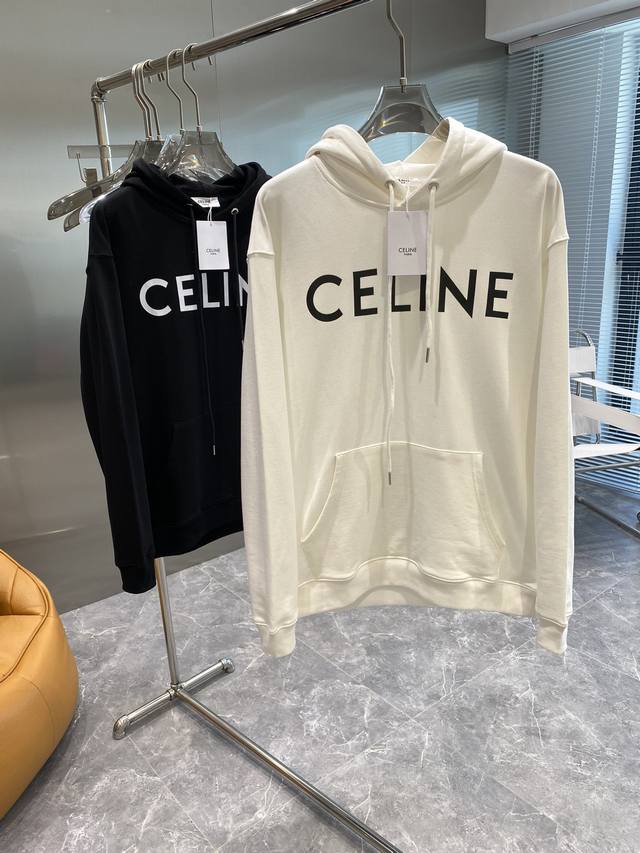 Celine 赛琳 24Ss新款潮流经典卫衣，精致裁剪，高品质工艺！采用定织定染纯棉面料420克左右纯棉卫衣面料！图案进口数码印花工艺，耐穿耐洗久穿不变型，微阔