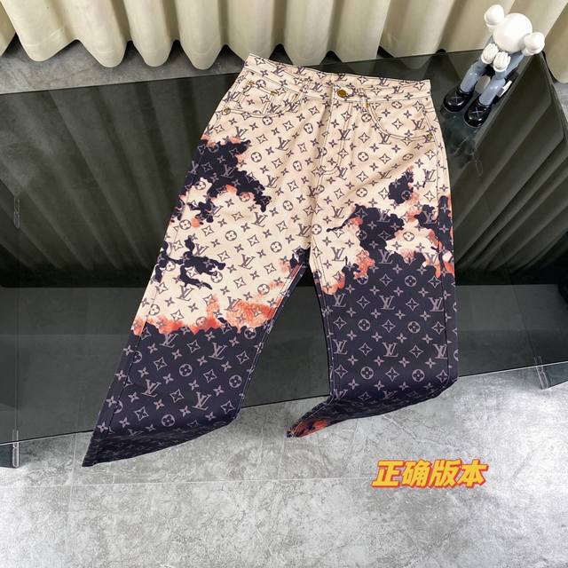 正确版本 Louis Vuitton Lv 路易威登24Ss刘耀文同款篝火系列火烧云火焰老花满印 Logo 印花情侣牛仔裤休闲直筒裤-顶级原单版本 Color: