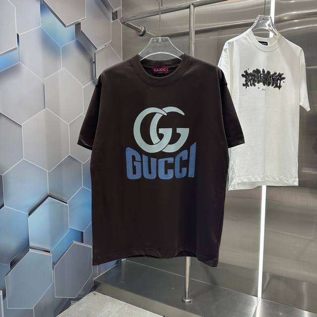 Gucci 2024秋冬新款320克短袖t恤 个性印花 男女同款宽松版 S M L Xl Xxl 五个码 黑色 杏色 栗红 咖色