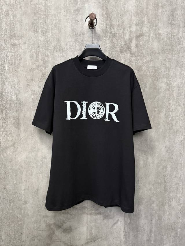 秋冬重磅380G短袖 长期有货 Dior Stone 迪奥联名石头岛 24新品 前后新logo植绒印花重磅短袖t恤 面料高定超重磅全棉双纱紧密新疆棉 克重380