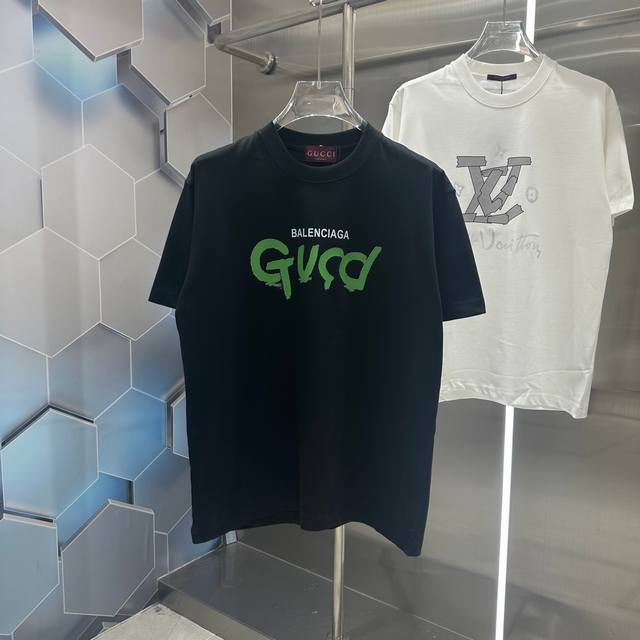 Gucci 2024秋冬新款320克短袖t恤 个性印花 男女同款宽松版 S M L Xl Xxl 五个码 黑色 杏色