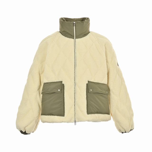 Moncler 蒙口 23Fw 羊羔绒羽绒服 今年moncle巨给力 款款都是这么好看 你们催着要的毛外套来了 看紧了 出完哪里都木有了！！ 必须大声告白的一件