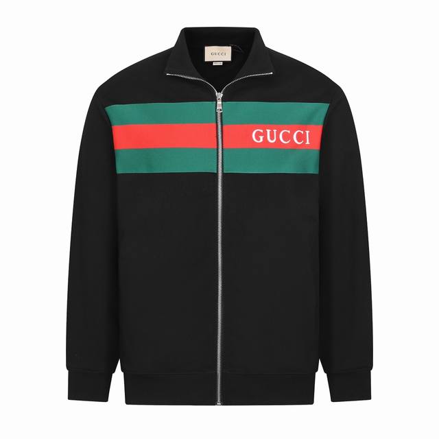 Gucci 古驰24Ss秋冬限定红标系列金标刺绣立领夹克外套 男女同款，高街版设计代工定制面料，这种工艺面料使得成衣抗皱好打理，上身立体挺阔，亲肤舒适。定织定染