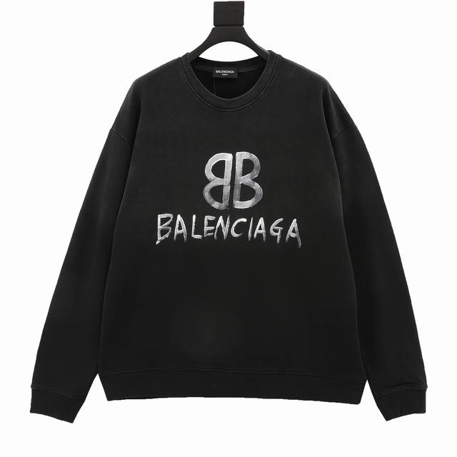 Balenciaga 巴黎世家 渐变水洗破坏手绘草写字母圆领卫衣 定制高克重 针织棉面料精心制作，手感特别的扎实，质感拉满，松软细腻上身舒适，优越的吸湿排汗性能