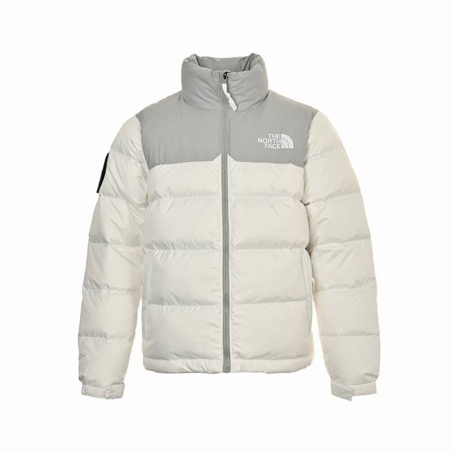 The North Face 北面 1992袖章30周年限定羽绒服 Nuptse Jacket顶级原版羽绒服 The North Face 的字面含义为山的最寒