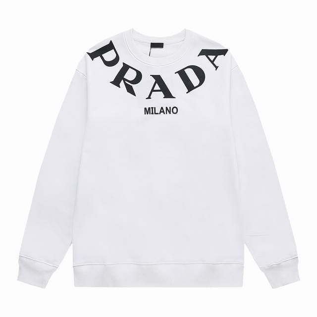 普拉达 Prada24Ss 经典环绕大字母 印花圆领卫衣 购入原版开模打造，全套定制辅料，细节决定成败。 面料：规格采用实打实380G 100%纯棉 定织定染！