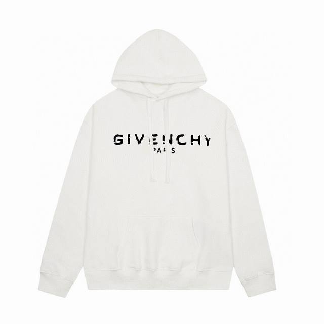 Givenchy 纪梵希秋冬新款字母连帽卫衣！简单的设计看起来特别大方！版型剪裁特别有讲究！上身很洋气显瘦内搭外穿都看高密针织设计，平整简约！亲肤透爽！高克重面