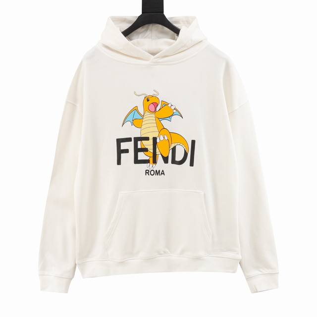 Fendi 芬迪fd X Frgmt × Pokemon 芬迪宝可梦联名款小火龙连帽卫衣 采用 320克活性黑毛圈卫衣料，2*2螺纹，触感柔软舒适，透气性好，绒