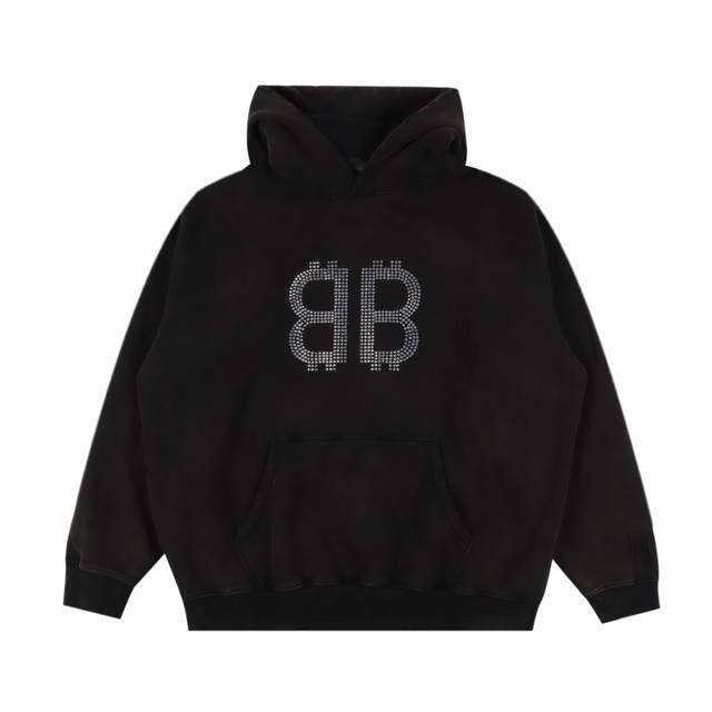 Balenciaga 巴黎世家 双b比特币烫钻加绒连帽卫衣 闪烁系列秋冬500G洗水加绒 采用进口澳钻 高温压烫 不易脱落 多位磨破 割烂洗水处理 亮度高 感叹