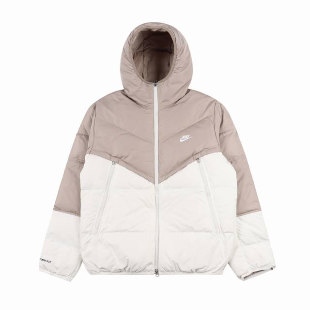 Nike 耐克 24Fw 风行者系列小勾连帽羽绒服 面材采用30D棉感防水防冻 轻盈保暖设计 无惧寒冷天气 Storm-Fit 技术 让你在不良天气中也能保持舒