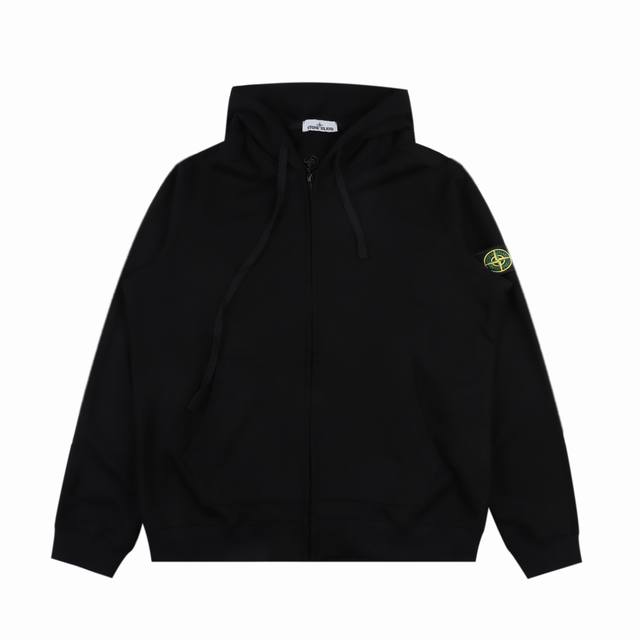 Stone Island 石头岛经典袖标拉链外套 防晒 抗风 防水于一体机能风单品 防紫外线同时更保证清凉通风 原版聚纤尼龙科技面料 绸缎触感 全套辅料 细节拉