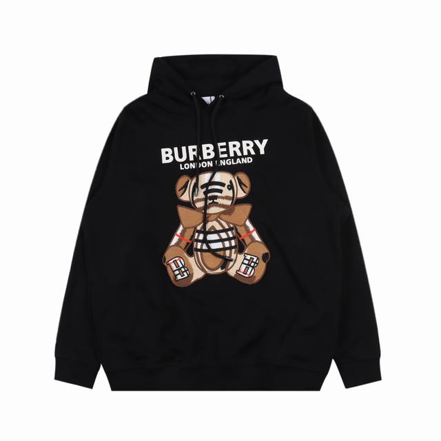 Burberry巴宝莉bbr 刺绣泰迪小熊连帽卫衣 清爽干净的棉质情侣款卫衣 实物很漂亮的颜色！给人很干净的高级感 胸前小熊刺绣图案设计 彰显大气奢华的气派，刺