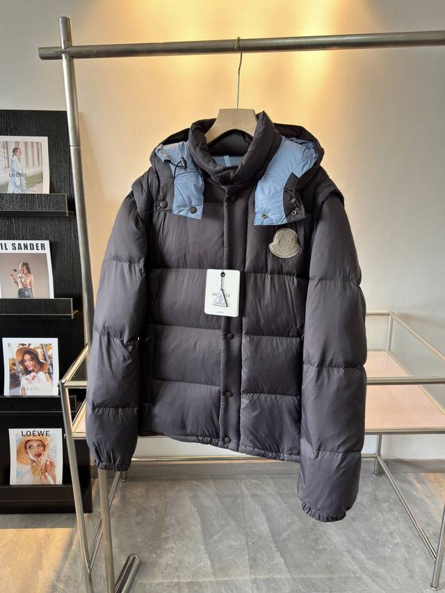 顶级羽绒moncler Cyclone蒙口二合一羽绒夹克外套. 鹅绒填充，小码填充320克，一件轻松过冬. 可变 夹克 连帽马甲 立领马甲 连帽羽绒外套. Cy