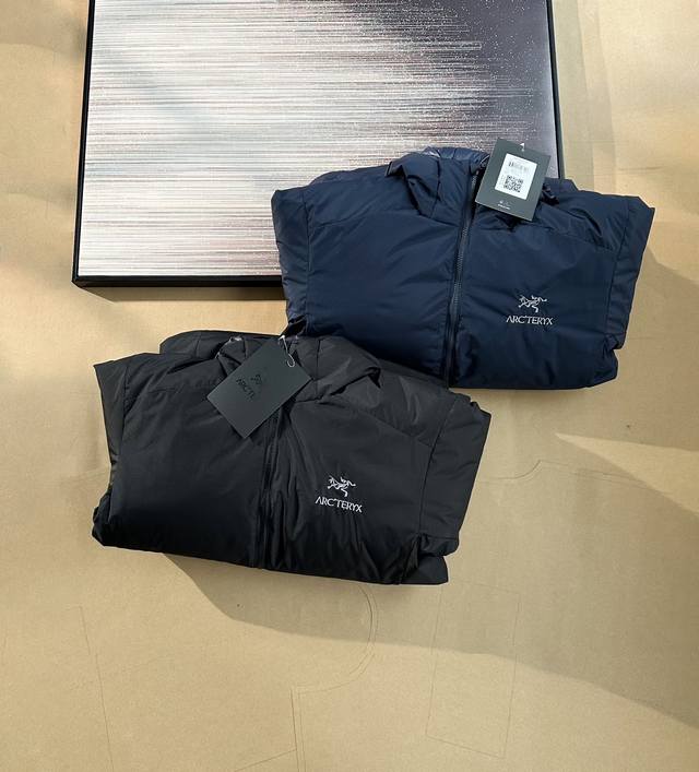 户外棉衣 Arcteryx Atom Ar Hoody始祖鸟男款户外运动 保暖连帽 阿童木 棉服- Atom Ar Hoody 作为鸟家棉服系列的代表做产品，这