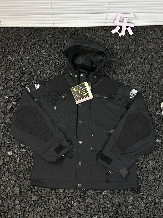 独家重磅 Supreme Fw22 Week 7 X The North Face 联名款 Steep Tech Apogee Jacket 字母logo浮雕