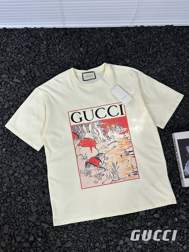 Gucci 古驰 24Ss夏季新款童趣图案字母logo印花短袖t恤 - 热度款tee！潮男潮女必备单品！可随意穿搭！对色对位直喷工艺！图案呈现出来立体感效果非常