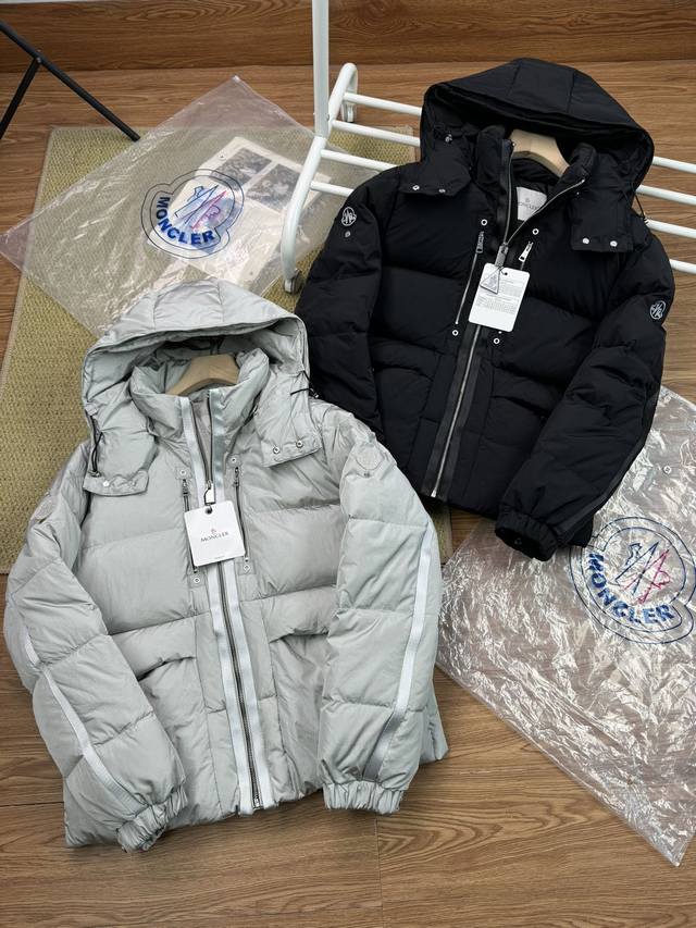 Moncler 蒙口双标宋茜同款重工男女款羽绒服- 羽绒服只能说根本就不是一个级别的存在不管是材质还是细节还原度以及工艺制作方面不惧任何挑战，只为给大家奉献绝妙