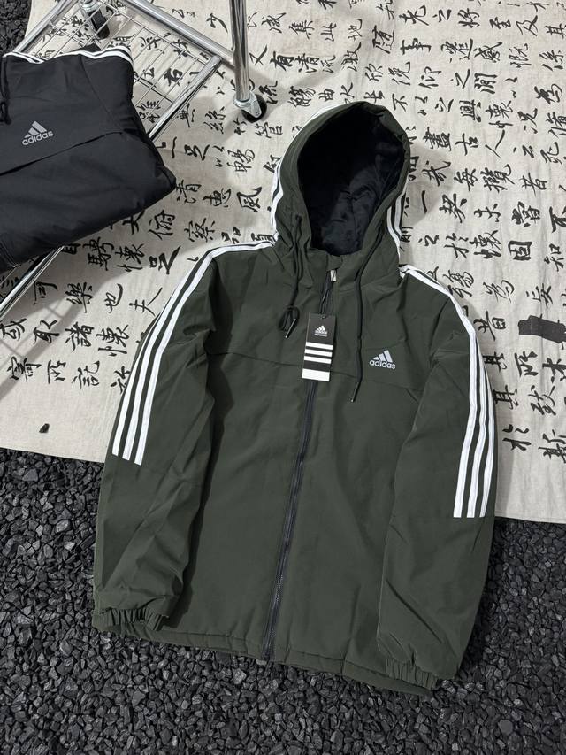 阿迪达斯 Adidas 三叶草经典三条杠休闲棉服棉衣加厚棉袄外套 - 最高性价比版本！满足轻度户外一切要求！很显白百搭 上身不显臃肿 风度与温度并存！ 内里选用