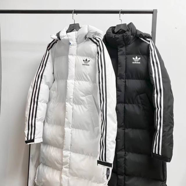 Adidas阿迪达斯三叶草专柜小logo印花三杠连帽加厚羽绒长款棉服暖冬必备推送 专柜同款聚酯纤维高密生物面料 客供1:1织带 内里填充重磅加厚羽绒棉 保暖效果