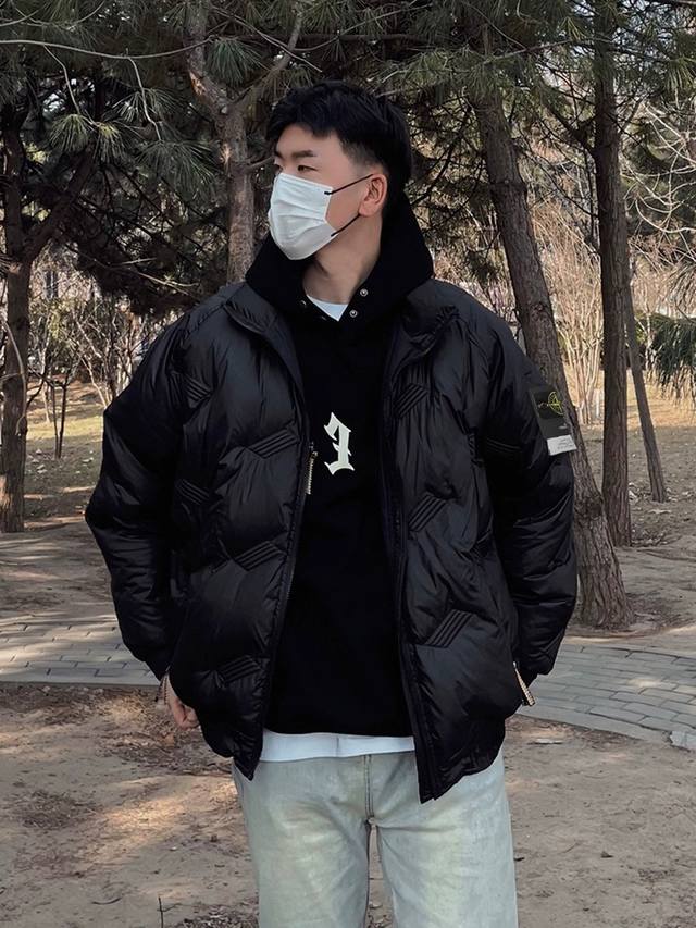 品控款 #Stone Island 石头岛 Fw24冬季新品 全身压皱刺绣立领加厚保暖经典徽章羽绒棉服棉衣棉袄外套 无性别款 -全身压皱刺绣绝对抓眼球 不会浮夸