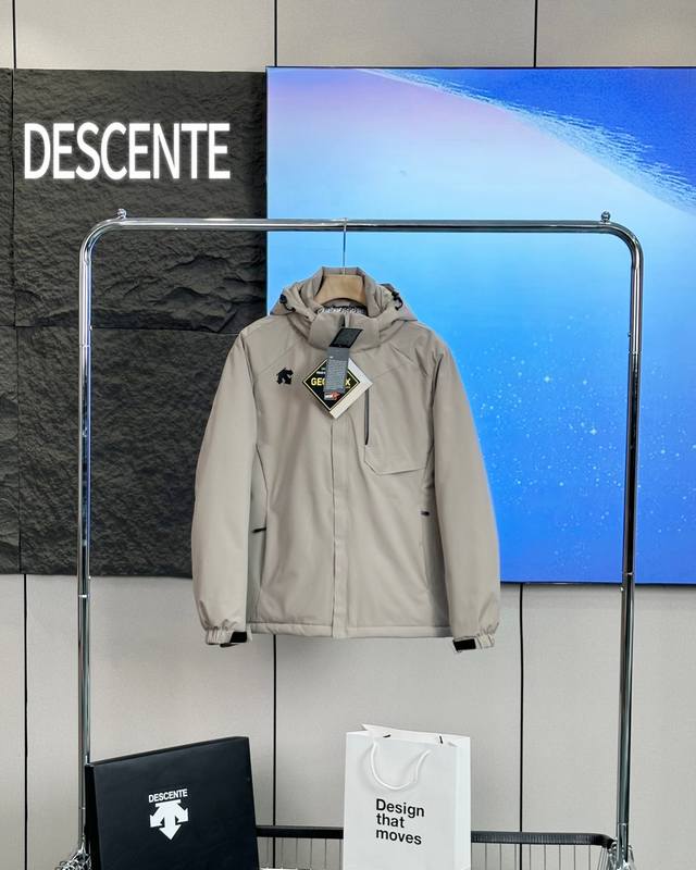 Descente 迪桑特 户外锁温科技运动休闲棉服 迪家户外王者proton Lt 轻量级防水防风保暖连帽棉衣 来自国内最大的工厂的订单，品质好的过分，这款棉衣