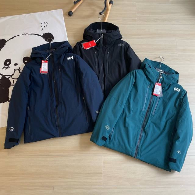 专柜羽绒服helly Hansen Hh三色顶级户外登山防寒防风冲锋衣羽绒服外套 -顶级爆款 专柜同款 -激光切割 无缝压胶工艺 隐藏细节超级多 内胆填充高品质