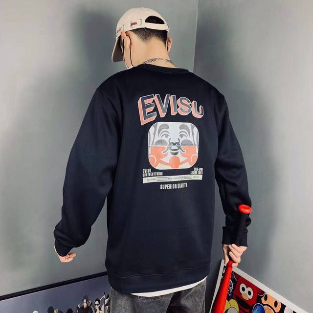 上新 Evisu 福神新款标志佛头达摩印花卫衣 胸前logo和背后印花图案完美配色！不得不推荐一款非常受欢迎的硬货！你需要这样一件超百搭的卫衣 背面印花采用双幻