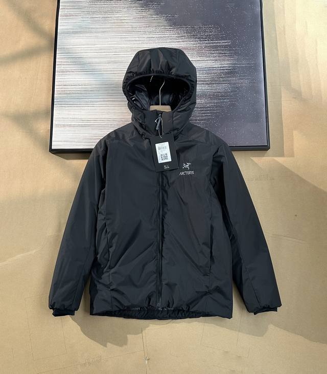 户外棉衣 Arcteryx Atom Ar Hoody始祖鸟男款户外运动 保暖连帽 阿童木 棉服- Atom Ar Hoody 作为鸟家棉服系列的代表做产品，这