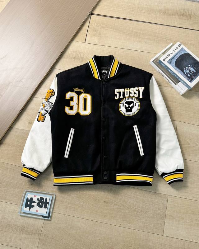 供 ！ 模特图 斯图西毛巾刺绣加棉棒球服 顶级复刻 重工款！ Stussy X Metalheadz 斯图西30周年重磅联名款毛巾刺绣棒球服外套 斯图西从去年就