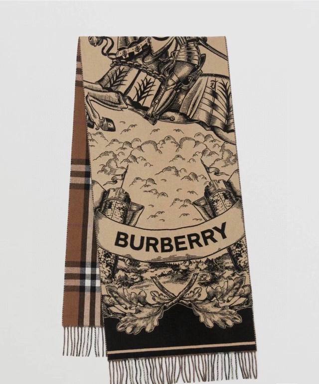 Burberry 博柏利 双面两用马术骑士徽标羊绒围巾，巴宝莉专柜最新款战马双面羊绒围巾，配专柜礼盒包装。这款围巾是今年的热门款，一件难求，这款围巾融入burb