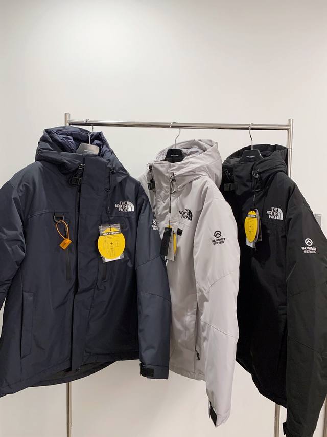 24冬款 发 好货上新 脱壳式三合一羽绒服the North Face 北面爆款喜马拉雅三合一连帽羽绒服上衣。内胆 外壳脱卸 即是羽绒服 也是外套 还是保暖内胆