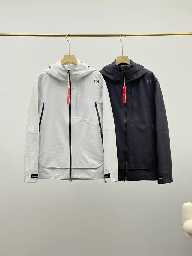 Hh海丽汉森 Helly Hansen 情侣款户外防风防雨专业登山服硬壳全压胶三合一冲锋衣羽绒服 面料科技： 防水性能优异：海丽汉森自研的防水透气科技面料，其防