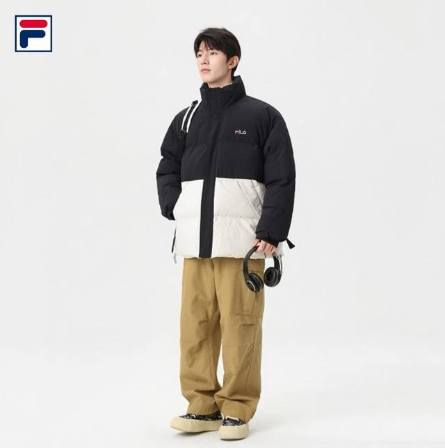 上新 ！！ ！！！ Fila 斐乐 冬季新品加绒加厚多元色时尚百搭棉衣外套 男女情侣款 原单进口面料 超人气单品 面料舒适绗缝经典个性设计 帅气十足 不管你是什