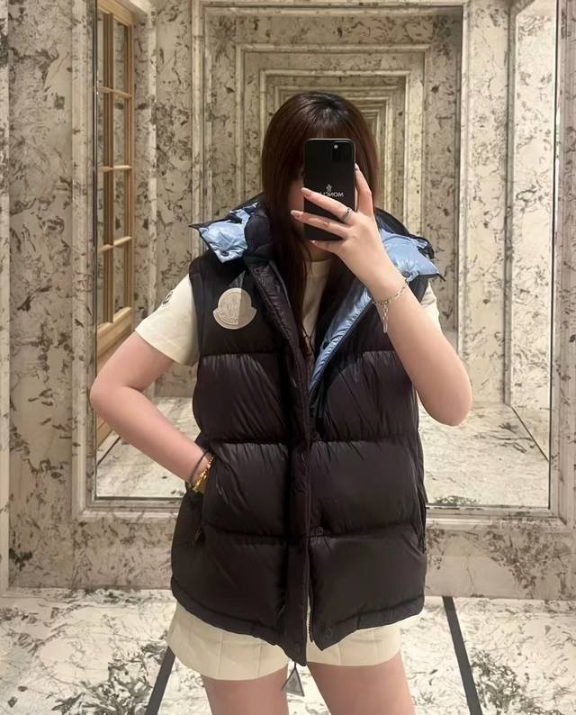 2024Fw 秋冬最新款 Moncler 蒙口莱可拆卸羽绒服 Cyclone二合一羽绒服外套 鹅绒填充，上身轻盈 不臃肿 一件轻松过冬. 可变 夹克 连帽马甲