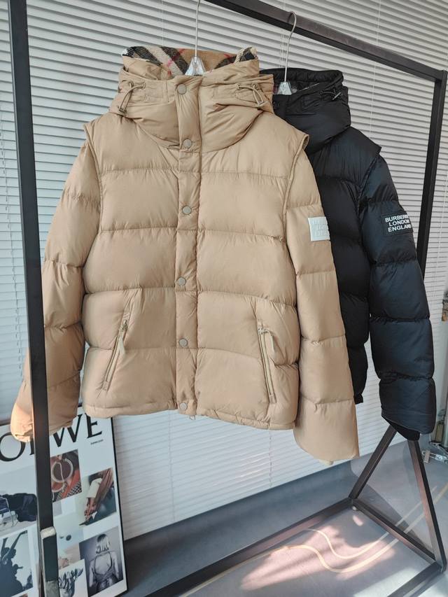 -区别市场货，顶级加厚版本，每件一斤多 2024年burberry London England家冬季新款羽绒服，巴宝莉顶级原单可脱卸袖子羽绒服，周冬雨同款，可