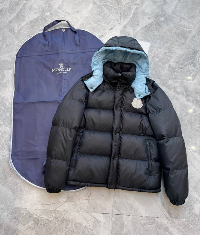 款号：M01顶级正确版本 支持nfc 标配专柜蓝色防尘袋 Moncler 蒙口2024新品 可拆卸三合一版，一衣三穿 设计时尚百搭舒适透气、蒙口羽绒服 芯片感应