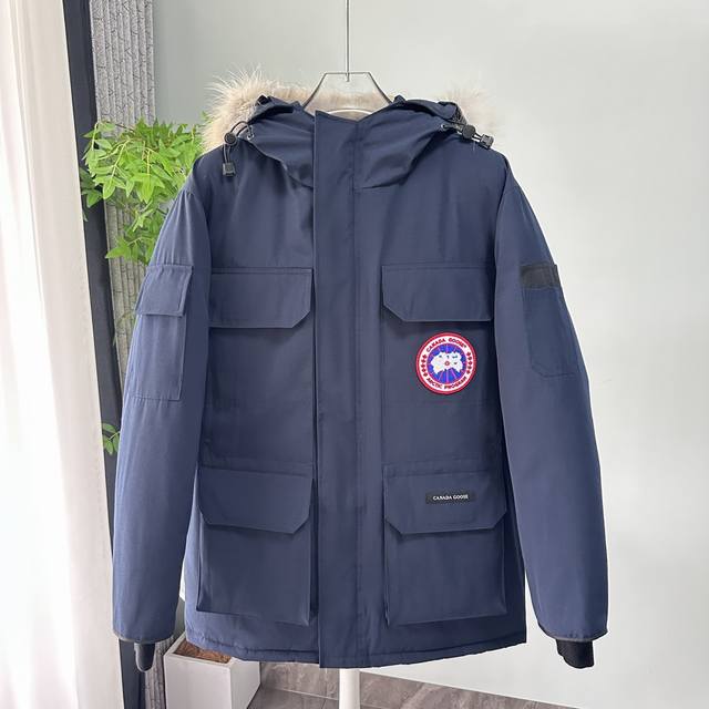 新款 Canada Goose｜加拿大鹅expedition 派克大衣｜经典升级 新08款 颜色：石墨灰、米白色、黑色、粉色、藏青色、天蓝色、 尺码：Xs、S、